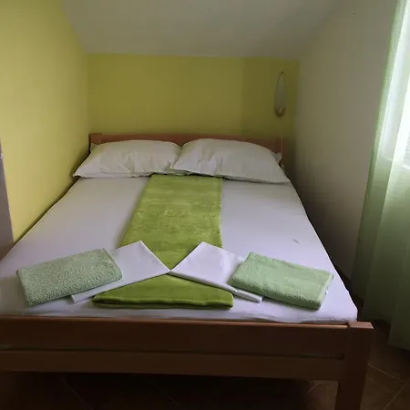 Nina Apartment