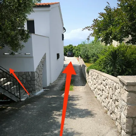 Nina * Omišalj