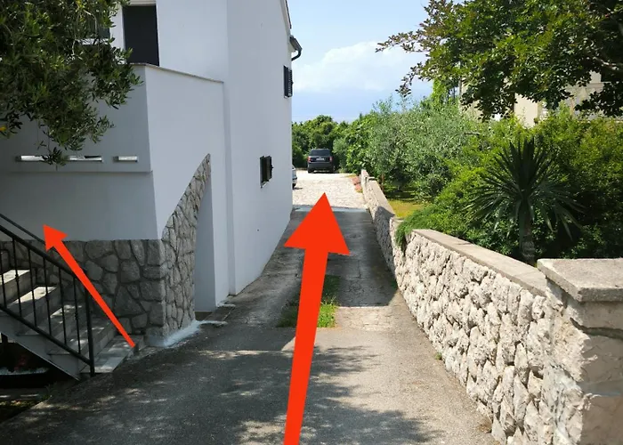 Nina * Omišalj